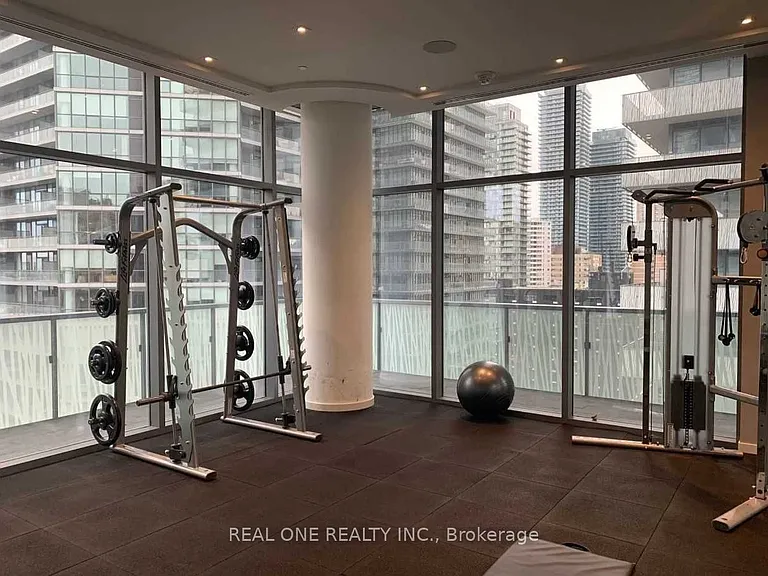 50 Charles St E #1807 — Photo 16