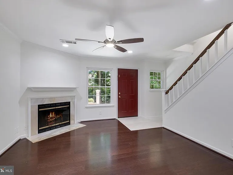 5804 Inman Park Cir #390 — Photo 7