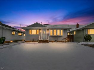 3335 Stanfield Dr, Parma, OH 44134