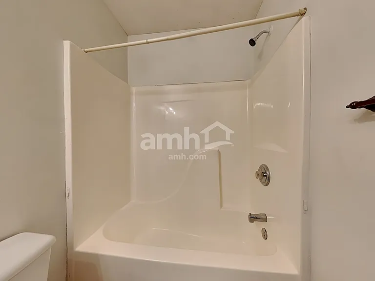 4238 Zephyrhills Dr NW — Photo 15