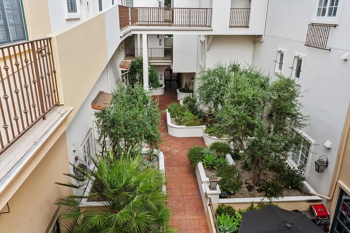 2 bed, 1517 sqft, $5,500 — Photo 3