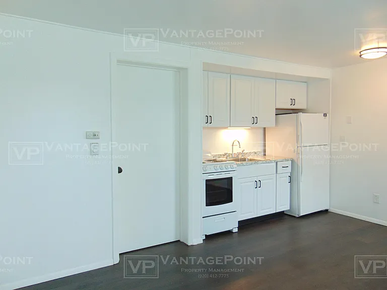3299 W 4th St #26 — Photo 5