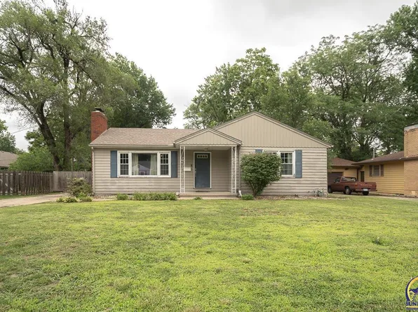 1906 SW Seabrook Ave, Topeka, KS 66604