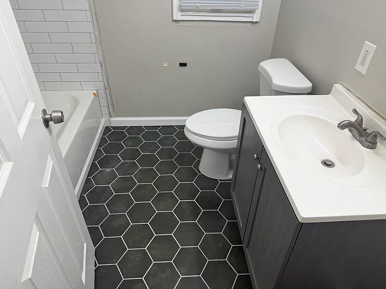 4131 Eaton St — Photo 32