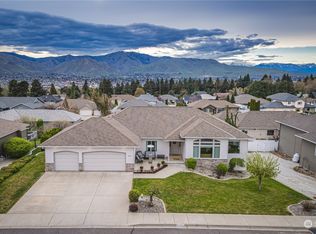 1544 Huntwood Ln, East Wenatchee, WA 98802