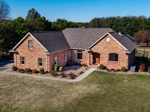 2270 Vanco Rd, Gallipolis, OH 45631