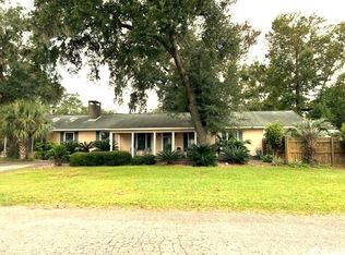 405 Sassanqua Dr, Georgetown, SC 29440