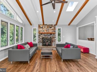 6020 Craft Rd, Alexandria, VA 22310