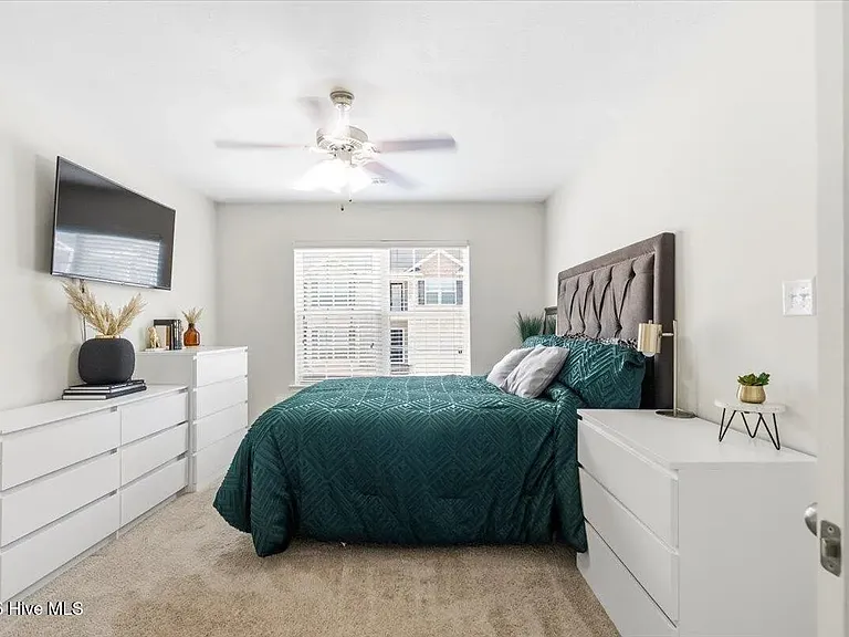 2047 Reserve Ln — Photo 16