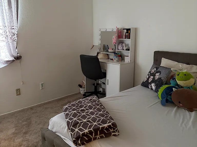 7920 Cold Creek Ct — Photo 3
