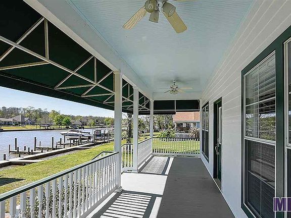 2nd image of 18104 Bayou Pierre Dr