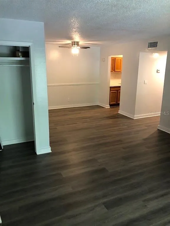 2 bed, 2.0 bath, 1003 sqft, $1,400 — Photo 4