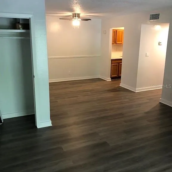 6519 W Newberry Rd #507 — Photo 4