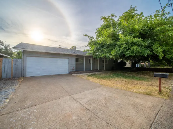 1943 Lindeena Ln, Redding, CA 96002