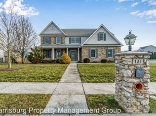 121 Koch Ln, Harrisburg, PA 17112