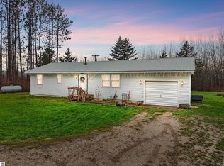 6240 W Lotan Rd, Lake City, MI 49651