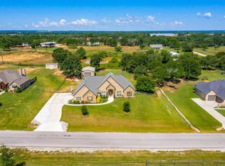 116 Knoll Hill Ct, Paradise, TX 76073