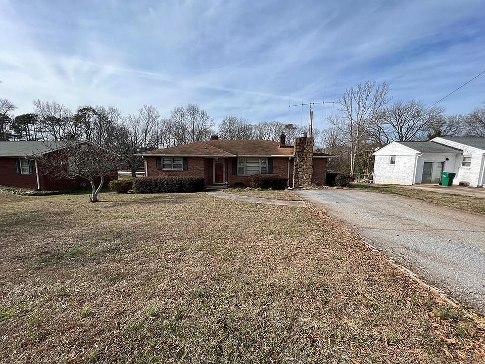 1st image of 125 Canyon Dr
