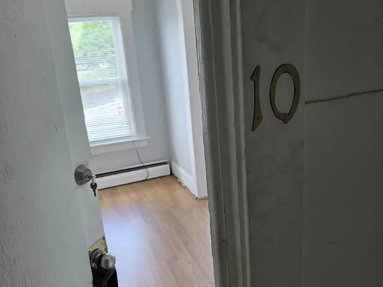 23 S Main St #10 — Photo 2