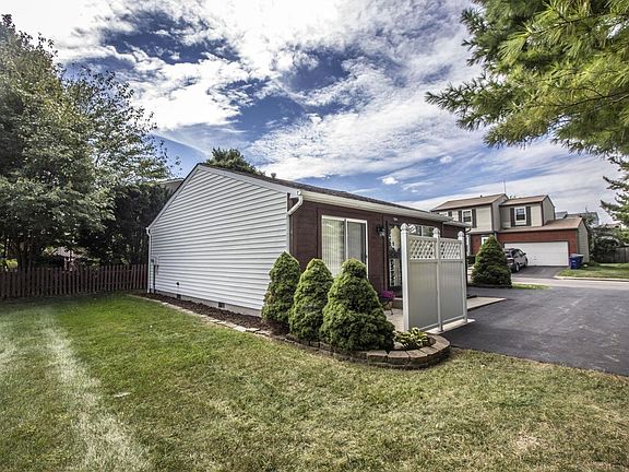 3rd image of 7664 Flynnway Dr