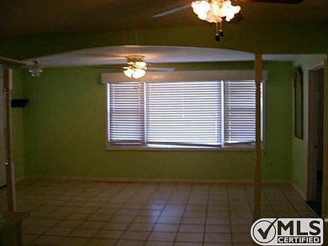 4th image of 4832 Matar St