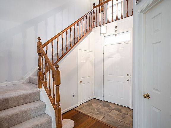 5th image of 13847 Lord Fairfax Pl