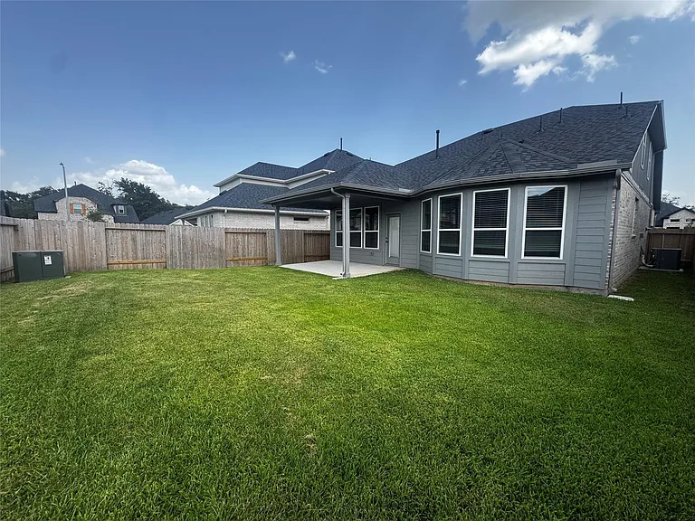 18106-18106 Zemira Ln — Photo 20
