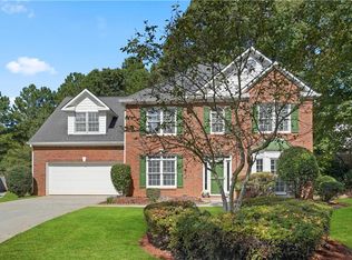 385 Creekside Dr, Johns Creek, GA 30022