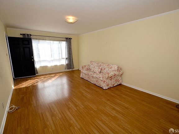 2nd image of 1207 43rd Ave