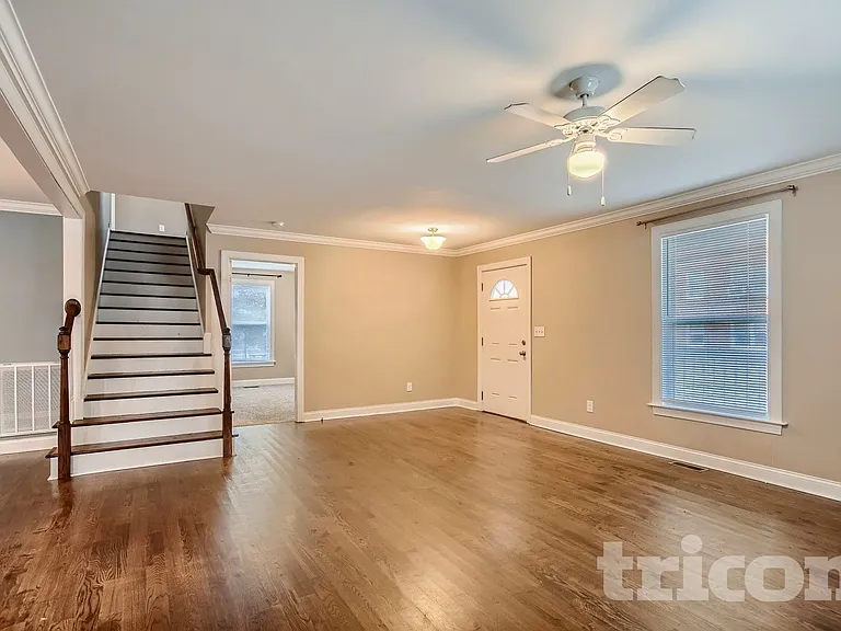 247 Young Ave SW — Photo 18