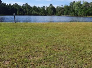 53 Suffolk Ln, Douglas, GA 31535