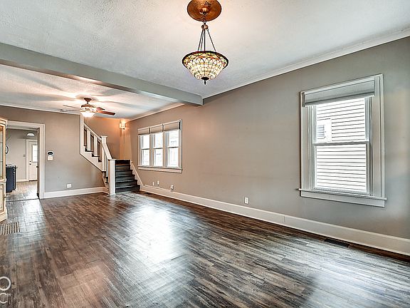 5th image of 601 Wallace Ave
