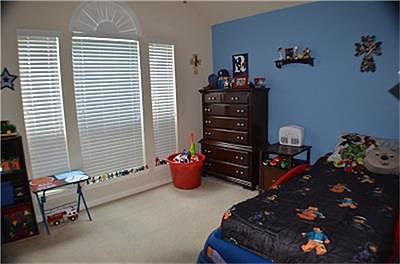 5th image of 4803 Pelican Bay Ln