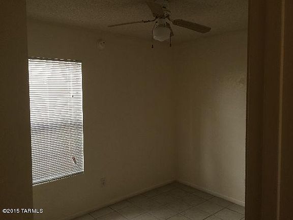 3rd image of 8667 N Lyra Ln