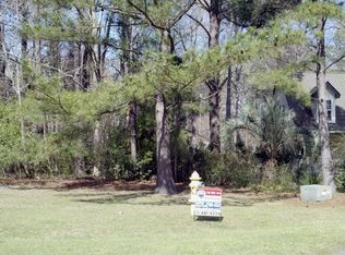 21 Chinaberry Cir, Hilton Head Island, SC 29926
