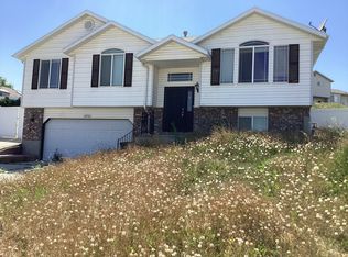 6876 S Charter Way, West Jordan, UT 84081