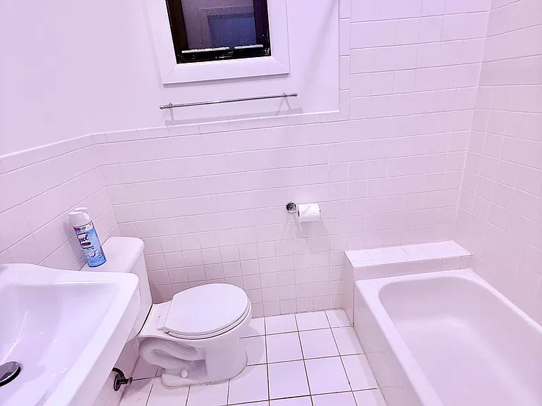 300 E 89th St #5F — Photo 4