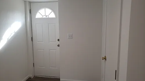 1237 Ten Oaks Rd #3 Photo 1