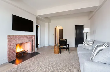 Rented by Brown Harris Stevens