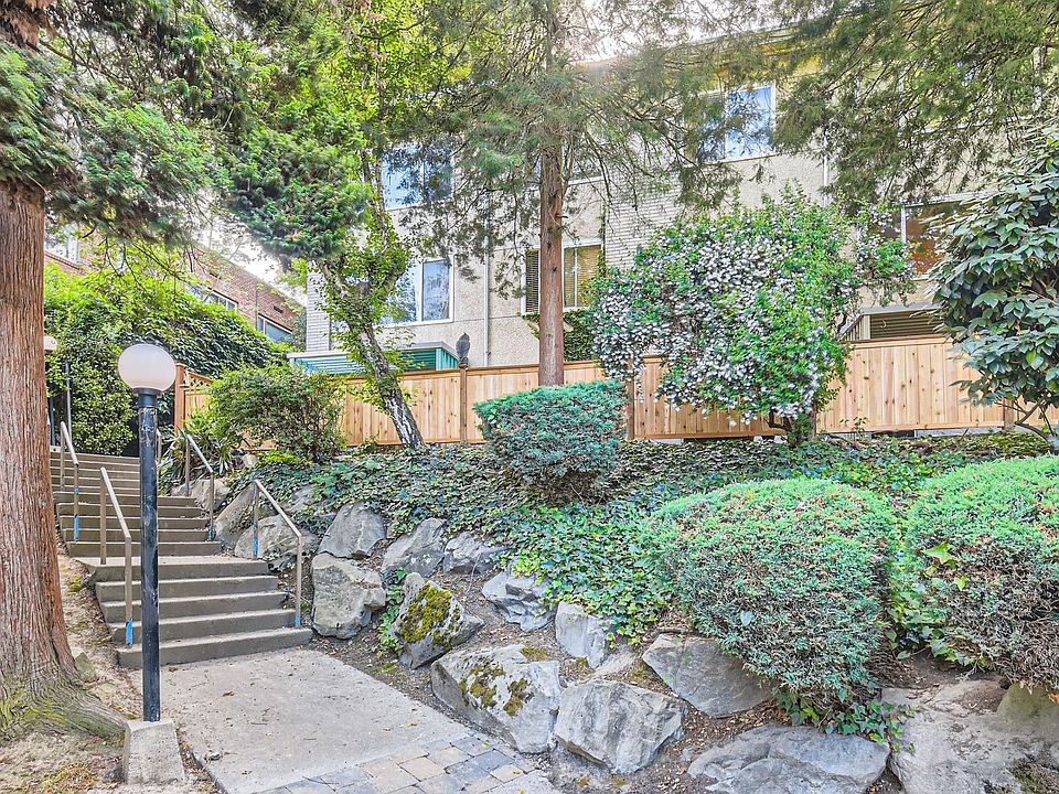 1st image of 109 25th Ave E #202
