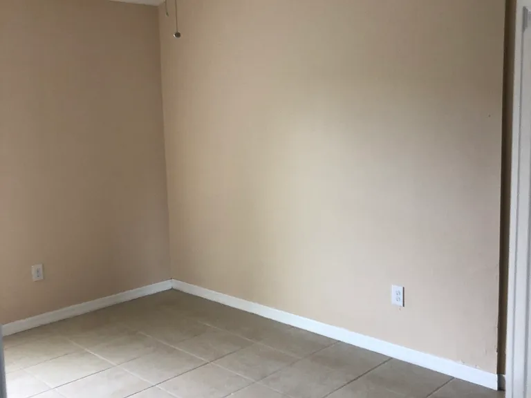 7571 Carrier Rd — Photo 11