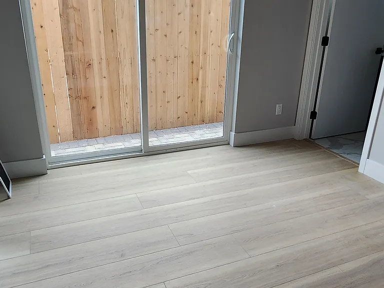 5725 Klump Ave #5725 — Photo 7