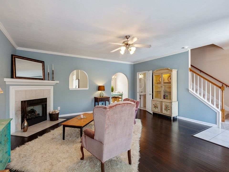 1st image of 1101 Downs Blvd APT 243