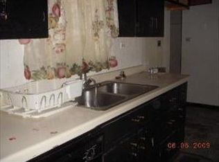 446 Aztec Dr, Carol Stream, IL 60188