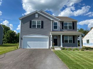 2155 Greenview Dr, Woodstock, IL 60098