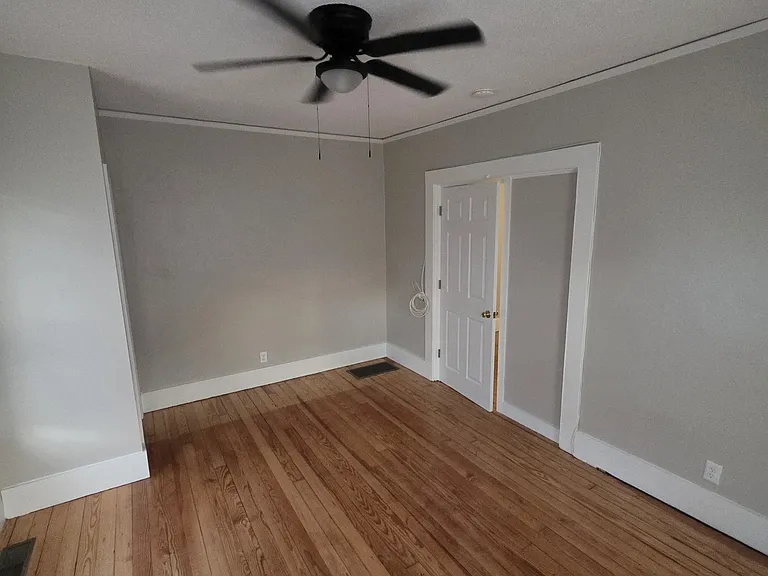 169 Coram Ave #169 — Photo 10