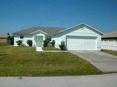 1st image of 402 Martigues Dr