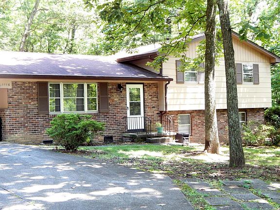3rd image of 1116 Park Hill Cir