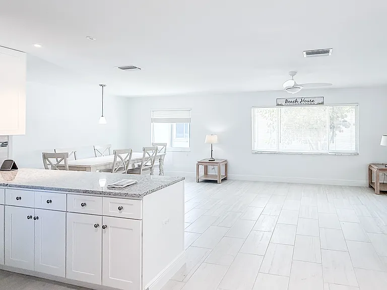 1900 Benjamin Franklin Dr #V12 — Photo 12