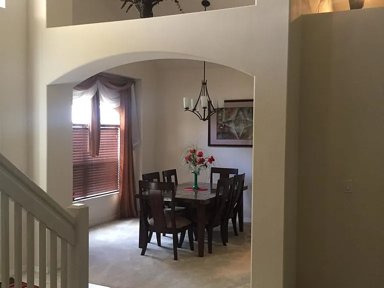 1054 Jardin Dr — Photo 8